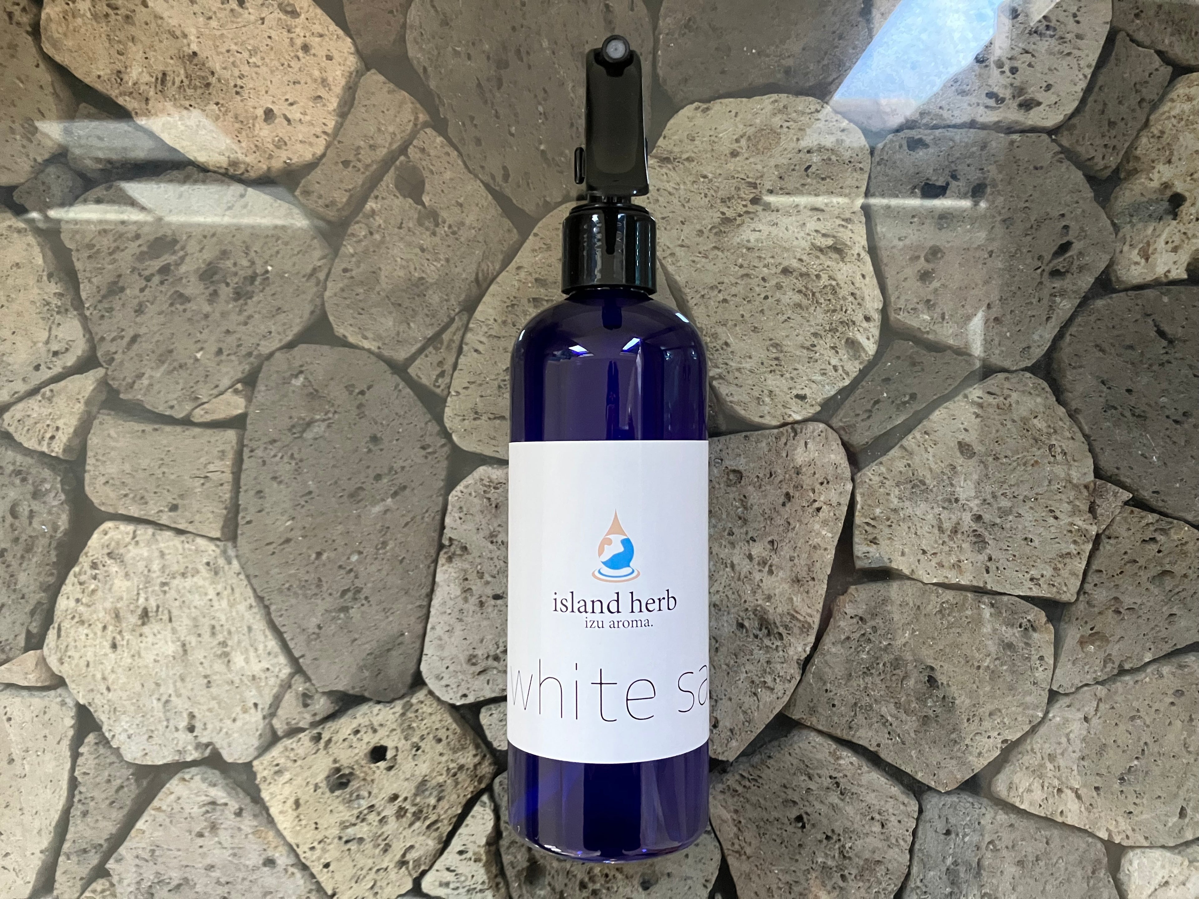 スペアミントアロマスプレー|爽やかさを室内に